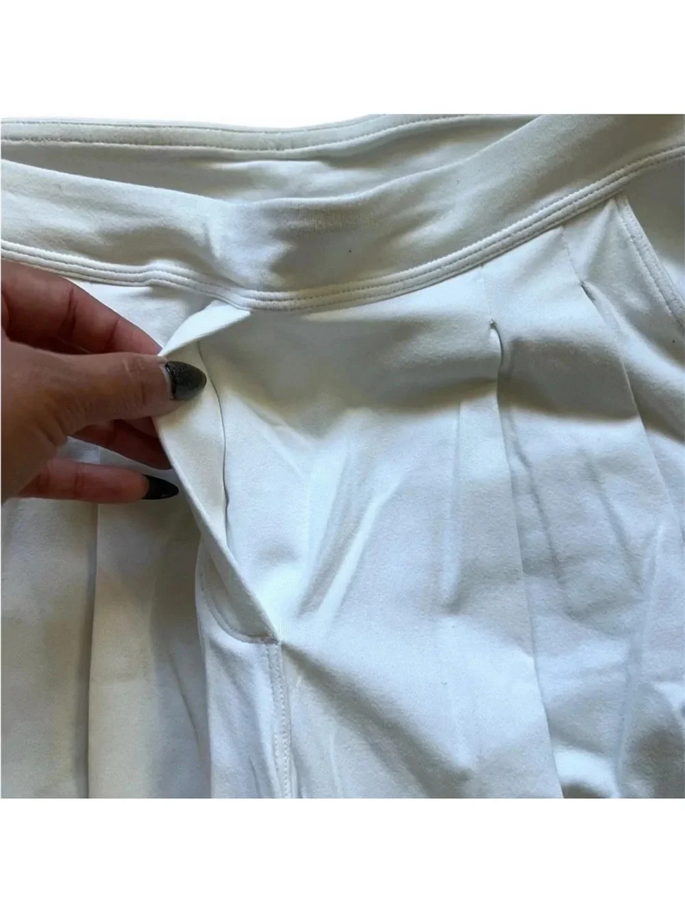 Lululemon High Rise Pleated Wide Leg Pants Size 4